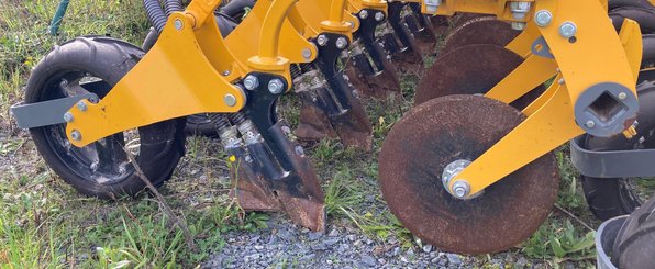 No-till seed drill Agrisem Tri-O-Sem porté Repliable