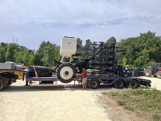 No-till seed drill Agrisem Strip-Cat II traîné Repliable