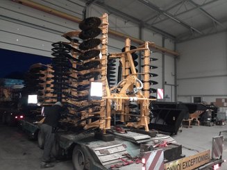 Disc stubble cultivator Agrisem Disc-O-Mulch Série R porté Repliable