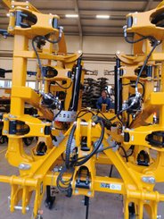 Tined stubble cultivator Agrisem Smartplow porté Repliable