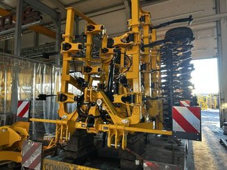 Tined stubble cultivator Agrisem Smartplow porté Repliable