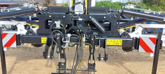 Precision seeder Agrisem CHEF traîné Repliable