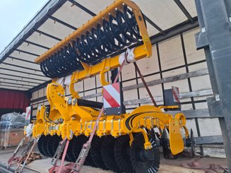 Disc stubble cultivator Agrisem Disc-O-Mulch Gold porté Fixe