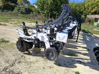 No-till seed drill Agrisem Strip-Cat II porté Repliable