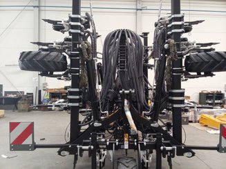 No-till seed drill Agrisem BOSS Repliable