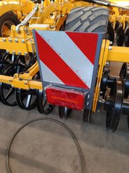 Disc stubble cultivator Agrisem Disc-O-Mulch Gold traîné Repliable