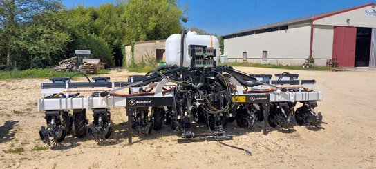 Precision seeder Agrisem CHEF traîné Repliable