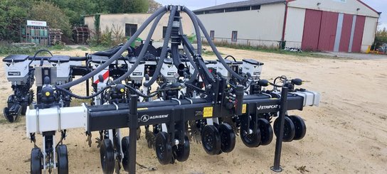 No-till seed drill Agrisem Strip-Cat II porté Fixe