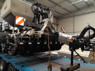 No-till seed drill Agrisem mBOSS Rétractable