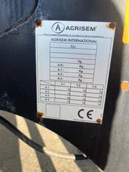 No-till seed drill Agrisem BOSS Repliable