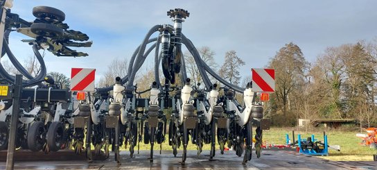 No-till seed drill Agrisem Strip-Cat II porté Fixe