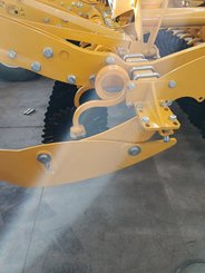 Disc stubble cultivator Agrisem Disc-O-Mulch Gold traîné Repliable