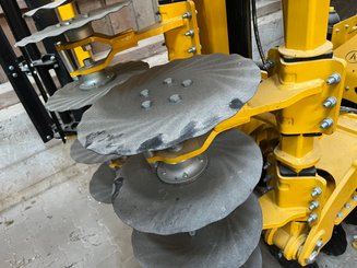 Disc stubble cultivator Agrisem Speedmulch Compact Repliable