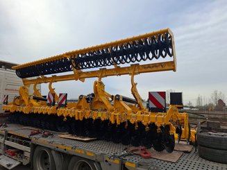 Disc stubble cultivator Agrisem Disc-O-Mulch Gold porté Fixe