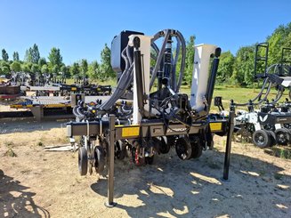 No-till seed drill Agrisem Strip-Cat II porté Repliable