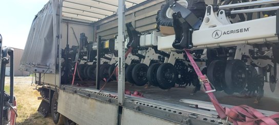 No-till seed drill Agrisem Strip-Cat II porté Repliable