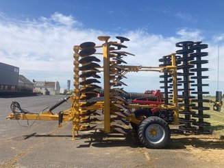 Disc stubble cultivator Agrisem Disc-O-Mulch Gold traîné Repliable