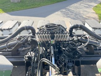 Precision seeder Agrisem CHEF porté Repliable