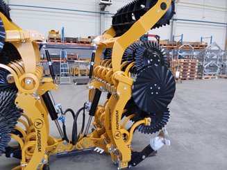 Disc stubble cultivator Agrisem Disc-O-Vigne