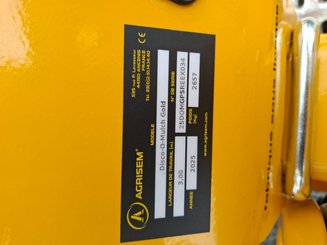 Disc stubble cultivator Agrisem Disc-O-Mulch Gold porté Fixe