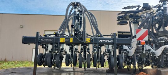 No-till seed drill Agrisem Strip-Cat II porté Fixe