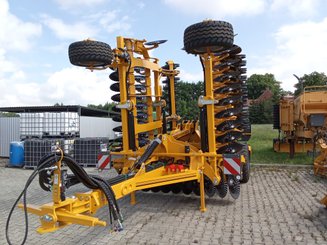 Disc stubble cultivator Agrisem Disc-O-Mulch Série R traîné Repliable