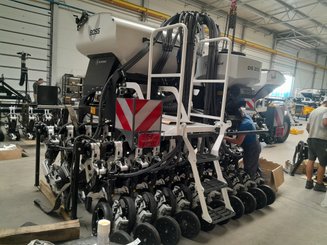 No-till seed drill Agrisem BOSS Dual porté F