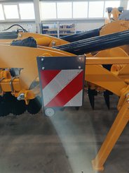 Disc stubble cultivator Agrisem Disc-O-Mulch Gold traîné Repliable