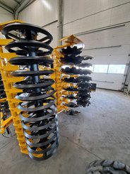 Disc stubble cultivator Agrisem Disc-O-Mulch Gold porté Repliable