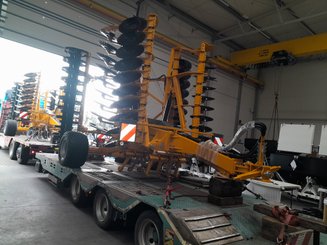 Disc stubble cultivator Agrisem Disc-O-Mulch Série R traîné Repliable