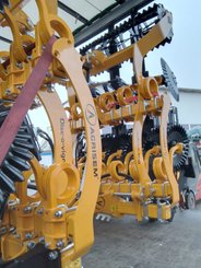 Disc stubble cultivator Agrisem Disc-O-Vigne Fixe