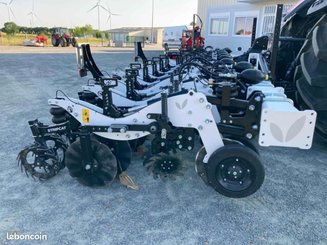 No-till seed drill Agrisem Strip-Cat II porté Repliable