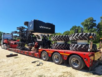 No-till seed drill Agrisem Strip-Cat II traîné Repliable