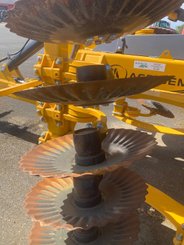 Disc stubble cultivator Agrisem Disc-O-Mulch Gold traîné Repliable
