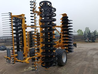 Disc stubble cultivator Agrisem Disc-O-Mulch Gold traîné Repliable