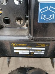 No-till seed drill Agrisem BOSS Repliable