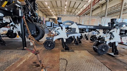 No-till seed drill Agrisem BOSS Repliable