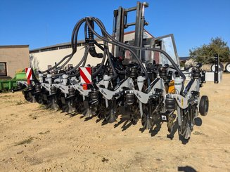 No-till seed drill Agrisem Strip-Cat II porté Repliable
