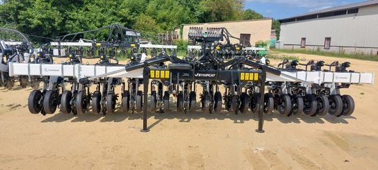 No-till seed drill Agrisem Strip-Cat II porté Repliable