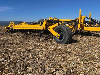 Tined stubble cultivator Agrisem Smartplow traîné Repliable