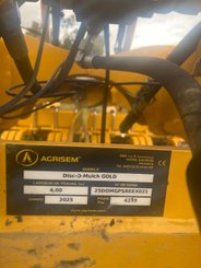 Disc stubble cultivator Agrisem Disc-O-Mulch Gold porté Repliable