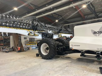 No-till seed drill Agrisem BOSS Trainé 9/12m