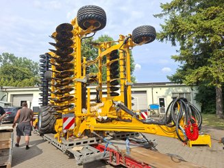 Disc stubble cultivator Agrisem Disc-O-Mulch Série R traîné Repliable