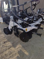 No-till seed drill Agrisem Strip-Cat II porté Repliable