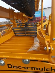 Disc stubble cultivator Agrisem Disc-O-Mulch Gold porté Fixe