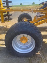 Disc stubble cultivator Agrisem Disc-O-Mulch Gold traîné Repliable