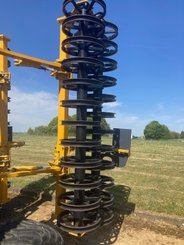 Disc stubble cultivator Agrisem Disc-O-Mulch Gold traîné Repliable
