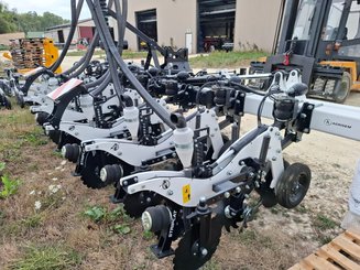 No-till seed drill Agrisem Strip-Cat II porté Repliable
