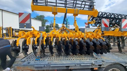 Disc stubble cultivator Agrisem Disc-O-Mulch Gold porté Fixe