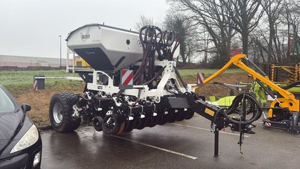 No-till seed drill Agrisem mBOSS Rétractable